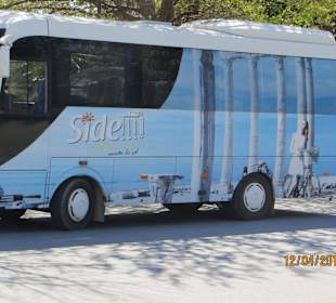 Shuttler Bus Side