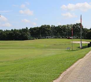 Waldumsäumte Fairways