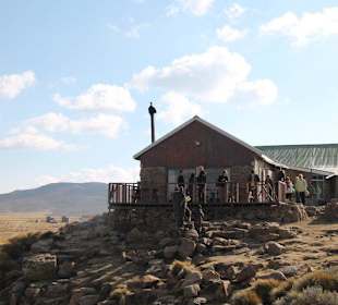Sani Mountain Lodge