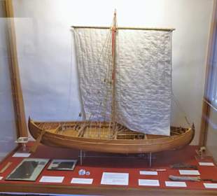 Exponate des Noordelijk Scheepvaartmuseum