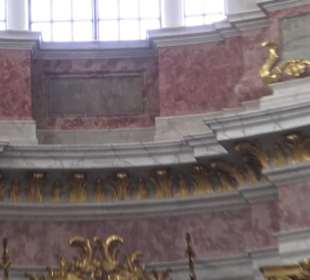 Katholische Hofkirche