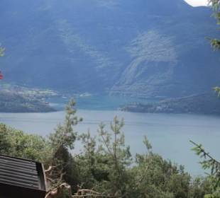 Weiler Naro Blick auf den See