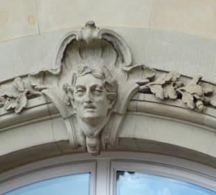  Neues Schloß