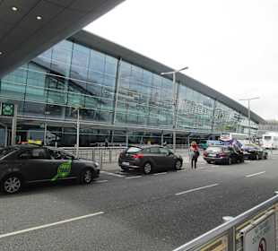  Flughafen Dublin (DUB)