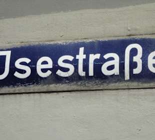 Straßenschild der Isestraße