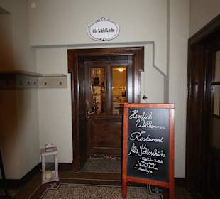 Zugang zur Alten Schlossküche