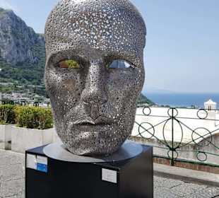 Diese Maske würde aus Kettengliedern gemacht, Capri