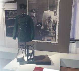 Zoll Uniform
