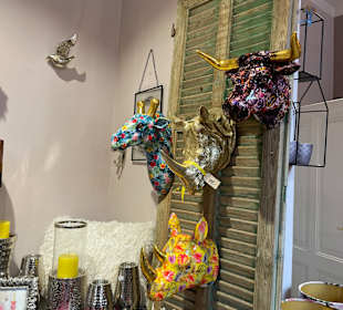 Café und Geschäft im H.Viertel