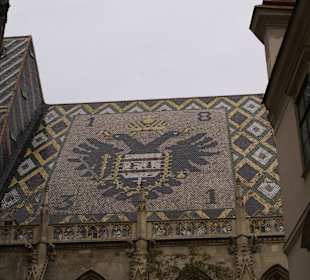 Wappen auf dem Seitendach