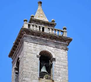 Der Campanile der Kathedrale San Pietro