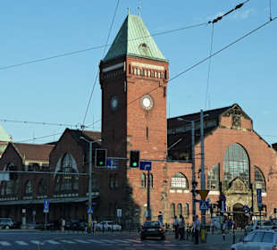Die besondere Markthalle im alten Bahnhofsgebäude