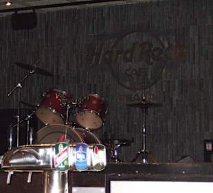 Schlagzeug im Innenbereich