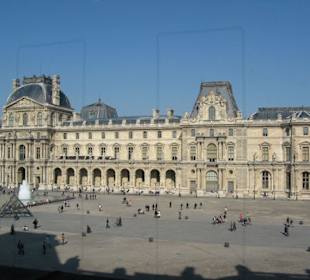 Der Louvre Palast