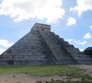 Spaziergang auf dem Ruinengelände