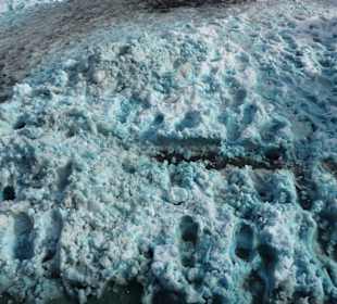 Blauer Schnee vor Macy´s