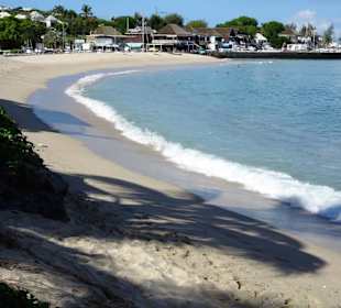 Strandimpressionen an der Plage des Roches Noires