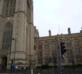 Wills Memorial Building