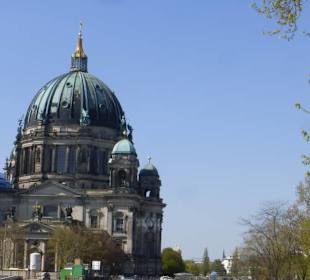 Der Berliner Dom auf der Museumsinsel