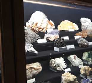 Museum für Mineralien und Mathematik