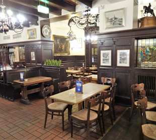 In den Gaststuben der Brauerei Schumacher