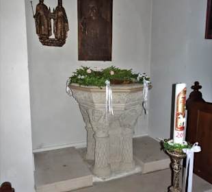 Der Taufstein der Stadtpfarrkirche von Seßlach