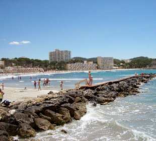 Strand und Bootanlegesteg