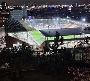 Stadion beleuchtet