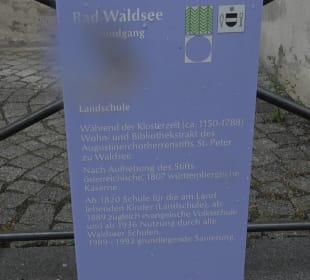 Ehemaliges Augustiner Chorherrenstift St. Peter