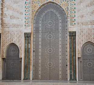 Bramy meczetu