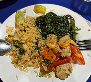 Gebratener Reis mit Hühnchen 