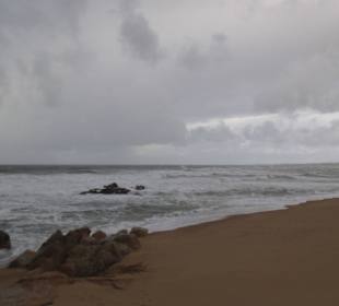 Wybrzeże oceanu w Miramarze