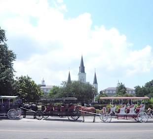 St. Louis Cathedral mit Jackson Square