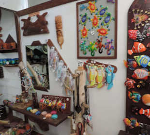 Einziges Geschäft am Tenderhafen