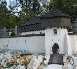 Park Miniatur w Ogrodzieńcu