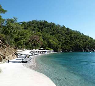 Secret Beach nach 5 Minuten Bootsshuttle