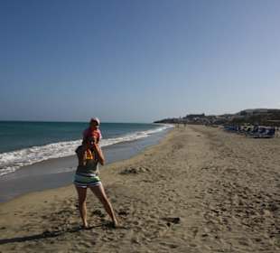 Toller Strand ca. 400 Meter rechts