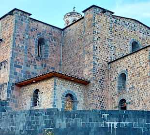 Iglesia y Convento Santo Domingo Qorikancha
