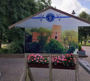 Schiefer Turm von Suurhusen in Emden,