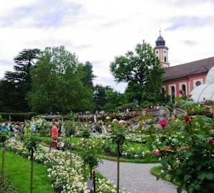 Rosengarten seitlich gesehen