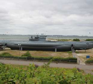 U-Boot am Strand