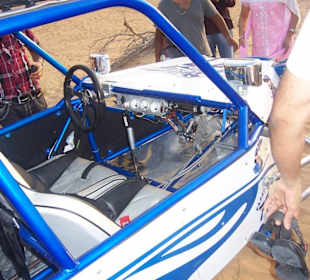 Spyder durch Dubai´s Sanddünen 