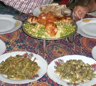 Vorspeisen und Mansaf