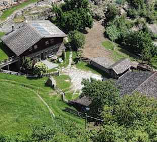 Blick auf einen der Bauernhöfe auf Juva
