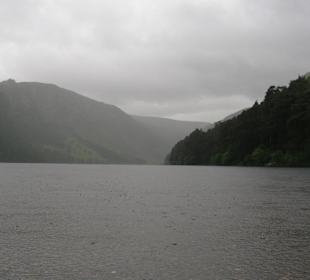 Il lago nelle Wicklow mountains