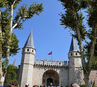 Pałac Topkapi - Brama główna