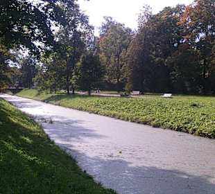 Parkanlage am Alexanderpalast in Pushkin