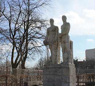 Statuen