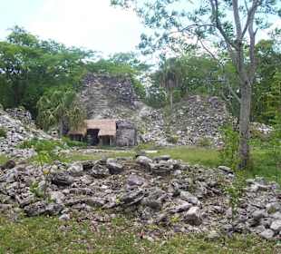 Steinhaufen und mehr