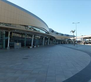 Flughafen Faro Aussenansicht